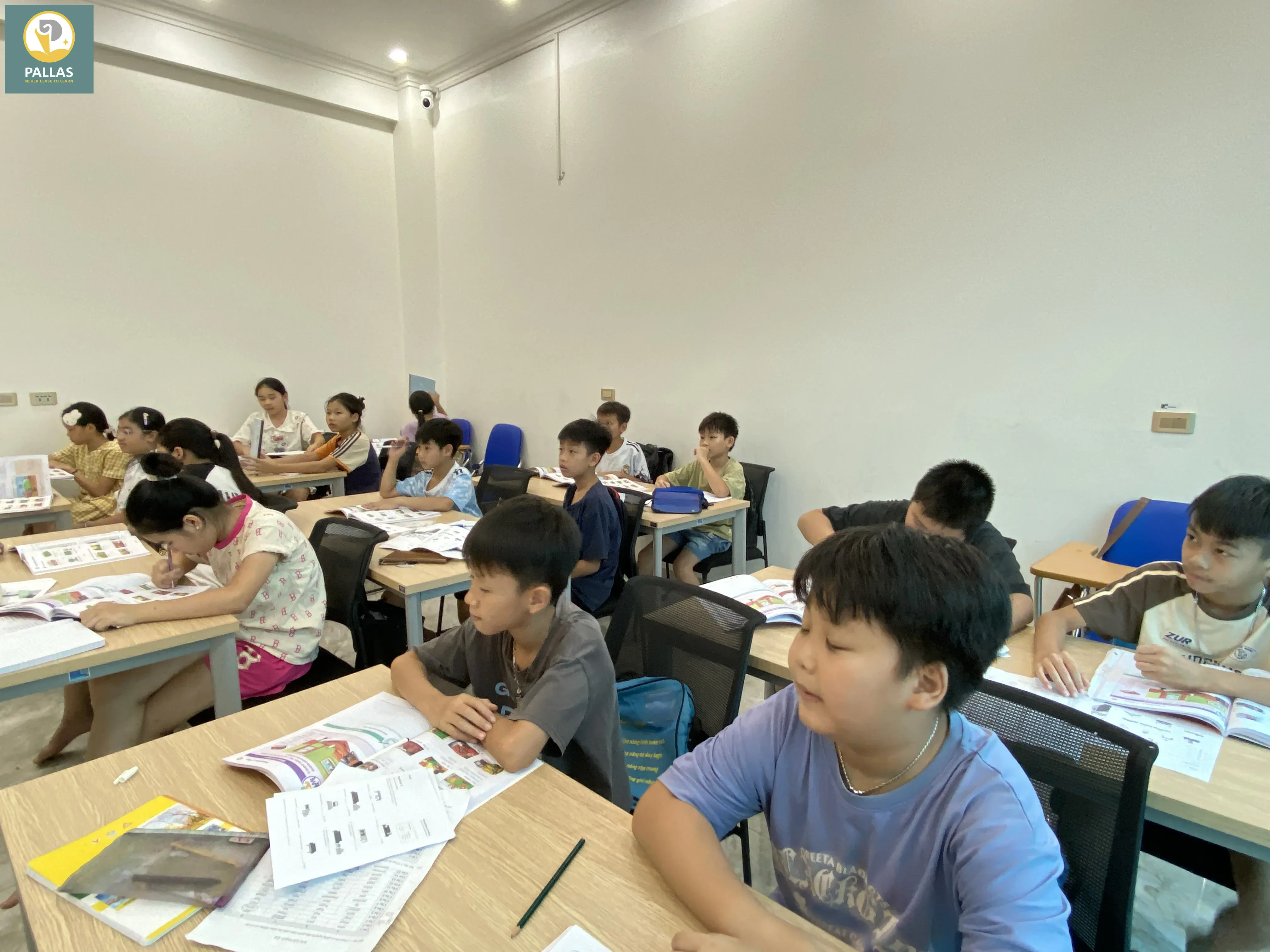 Giờ học tập trung theo giáo trình chuẩn Giờ học tập trung theo giáo trình chuẩn